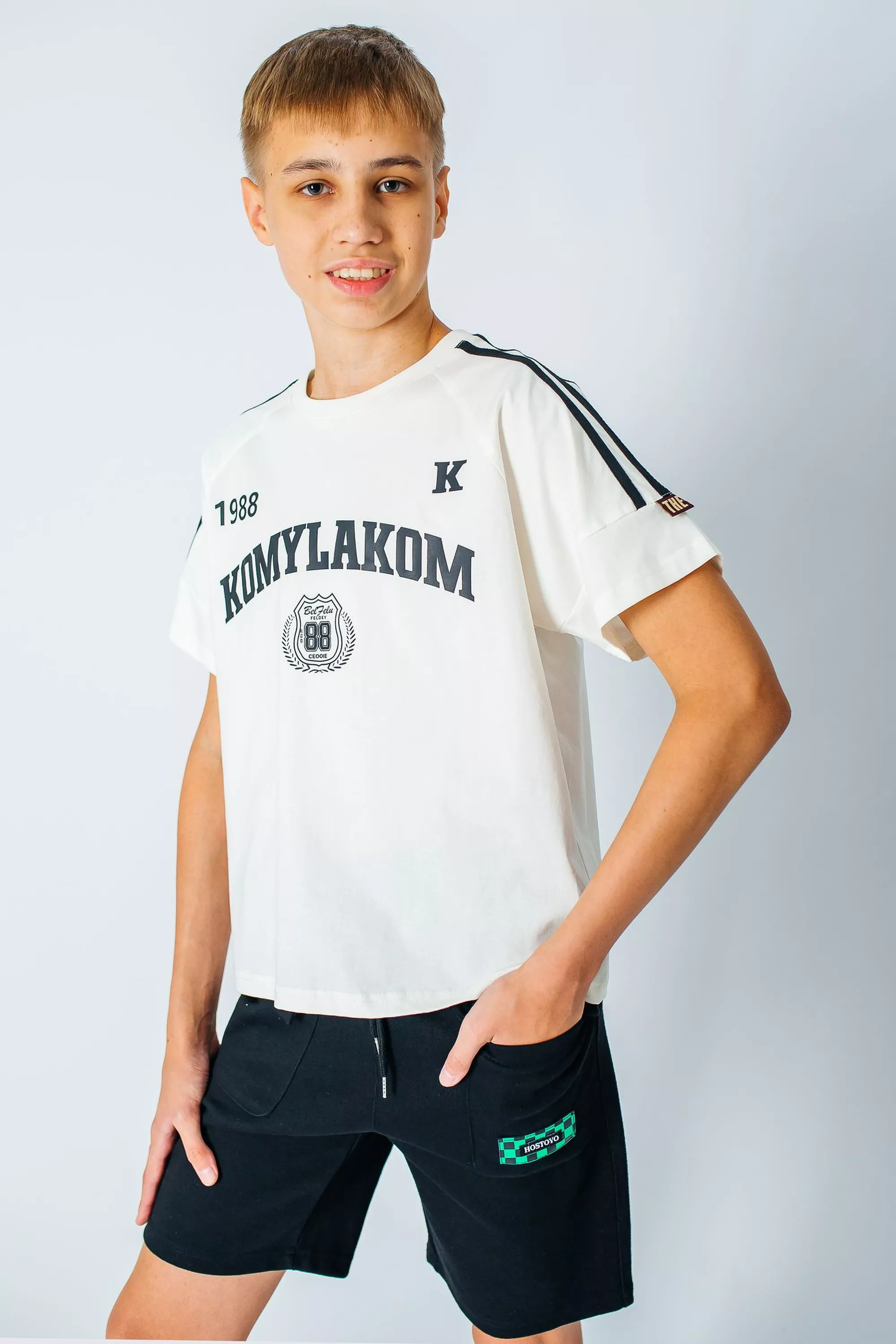 Футболки для мальчиков подростков 2025