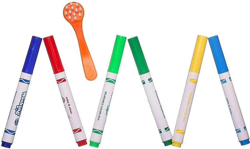 Набор для творчества Фигурки для раскраски. Любимые животные в бассейне с душем (4 фигурки)