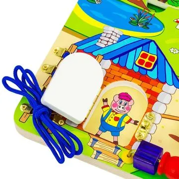 Бизиборд “Три поросенка“ в коробке