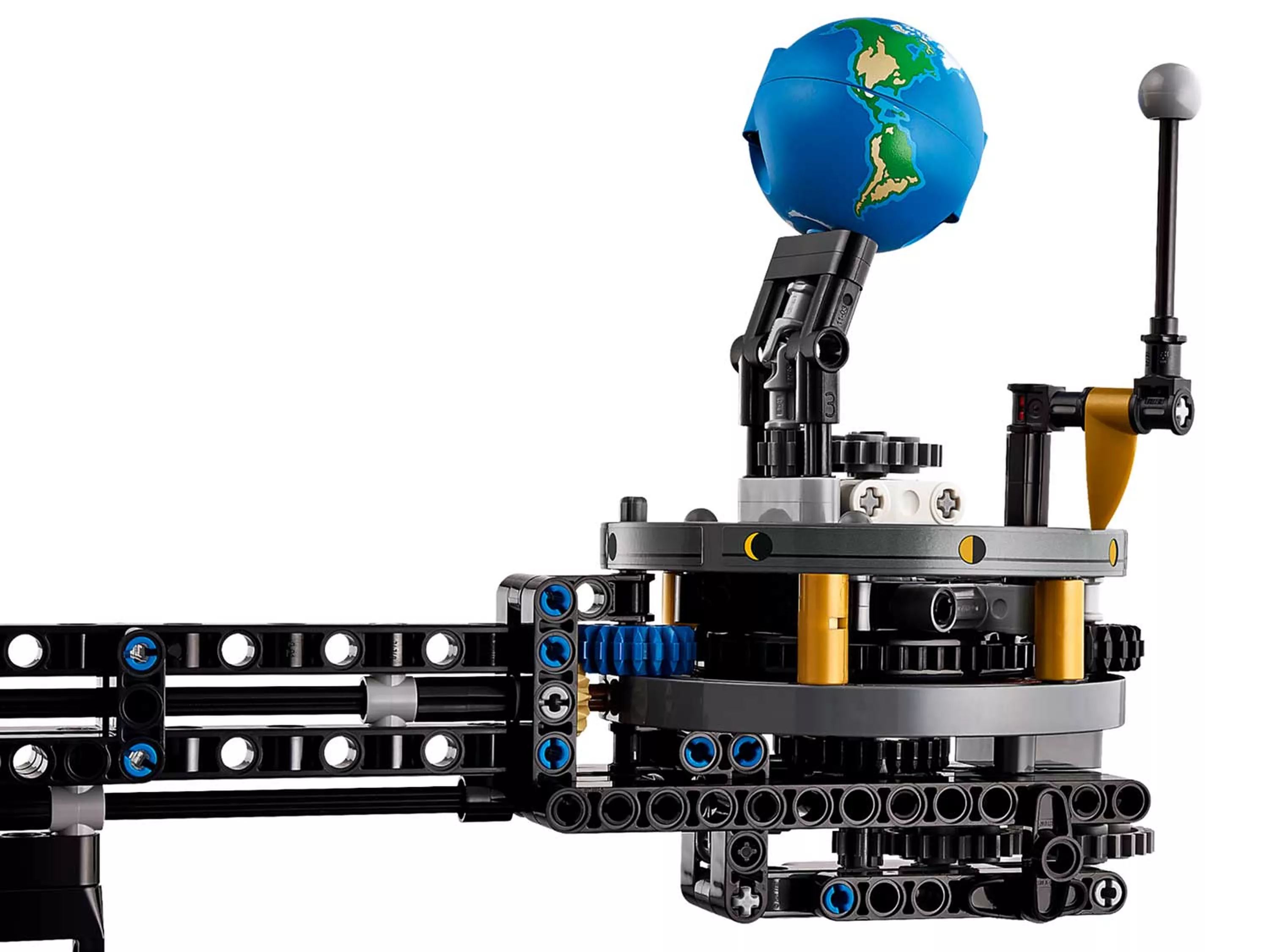 Конструктор LEGO Планета Земля и Луна на орбите