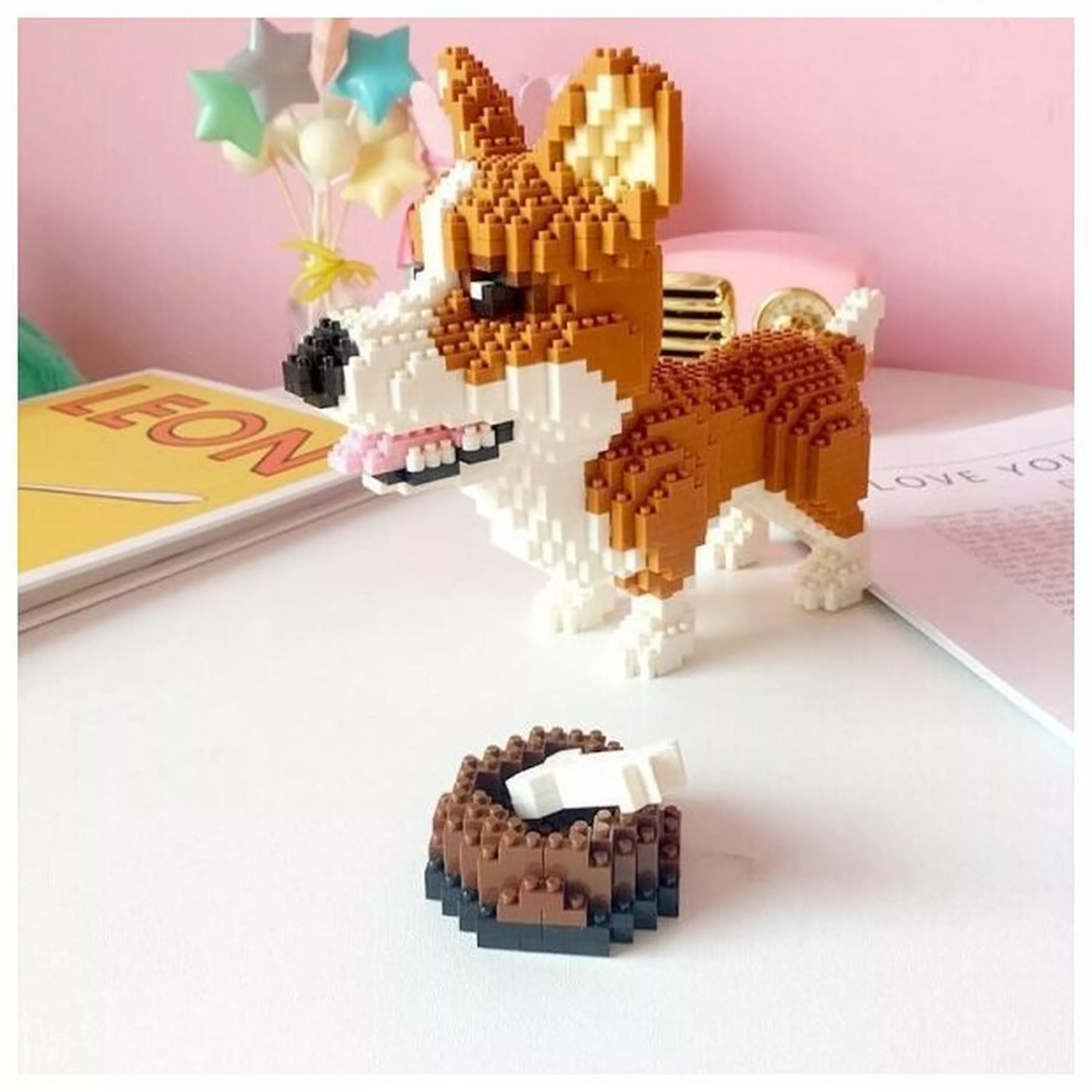 Конструктор пластиковый Balody «Корги» (1380 деталей, в коробке) ( Арт. 16043BA)