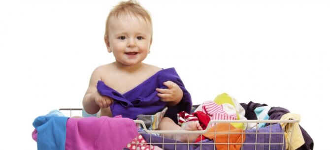 Как отстирать застарелые пятна на детской одежде Как отстирать застарелые пятна на детской одежде