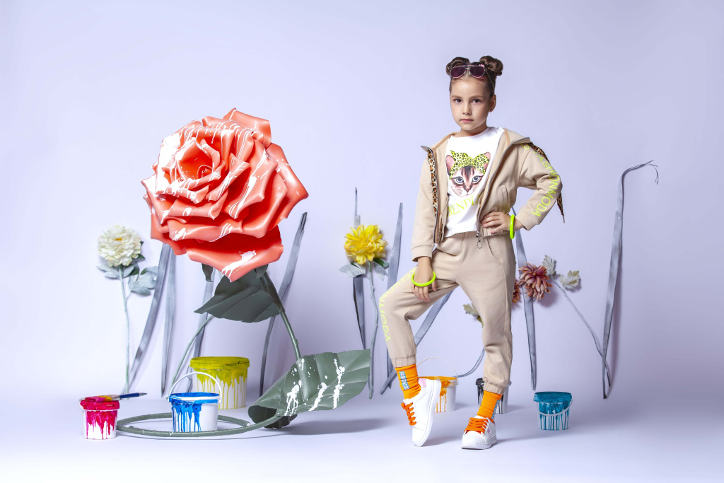 Бомберы для девочек.jpg Бомберы для девочек.jpg