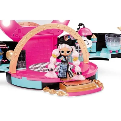 Игрушка L.O.L. Surprise Salon Playset Салон Красоты, с куколкой.