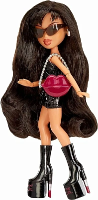 Bratz Кукла Кайли Дженнер дневной образ с аксессуарами