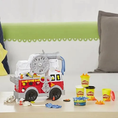 PLAY-DOH Игровой набор Плей-До Пожарная Машина