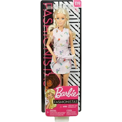 Barbie  Кукла из серии "Игра с модой"
