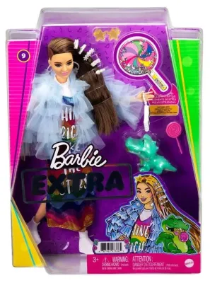 Barbie Экстра в желтом пальто
