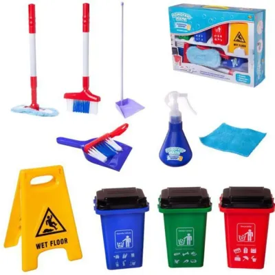 Помогаю маме. Генеральная уборка