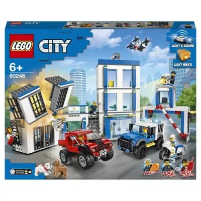 Конструктор LEGO CITY Police Полицейский участок