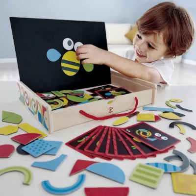 Магнитный конструктор в коробке “Веселый художник“, 91 элемент