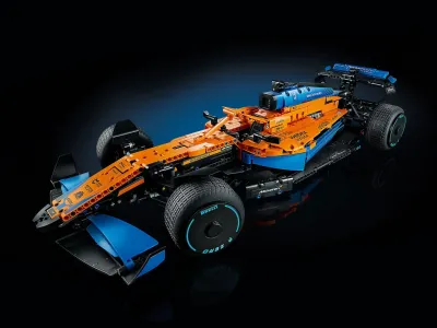 Конструктор LEGO Гоночный автомобиль McLaren Formula 1