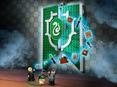 Конструктор LEGO HARRY POTTER “Знамя факультета Слизерин“