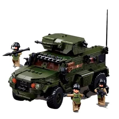 Конструктор пласт. машина ВОЕННАЯ с фигурками, 519дет.